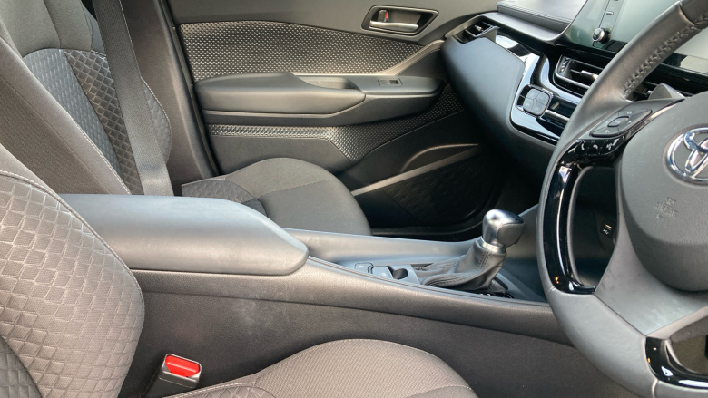 Toyota C-HR 1.8 Hybrid Icon 5dr CVT Hybrid Hatchback